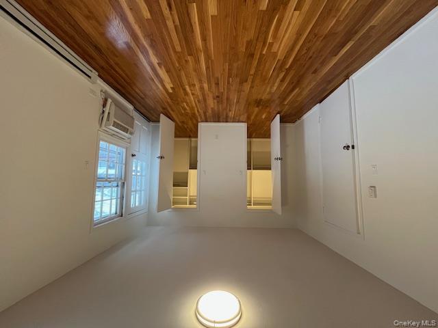 #8 photo, 165 Manorhaven Boulevard, Port Washington , NY 11050