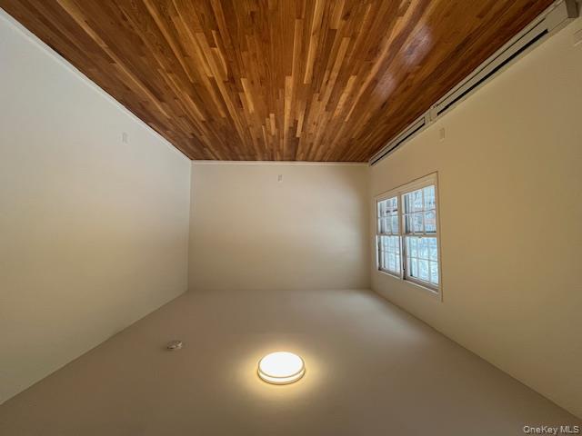 #9 photo, 165 Manorhaven Boulevard, Port Washington , NY 11050