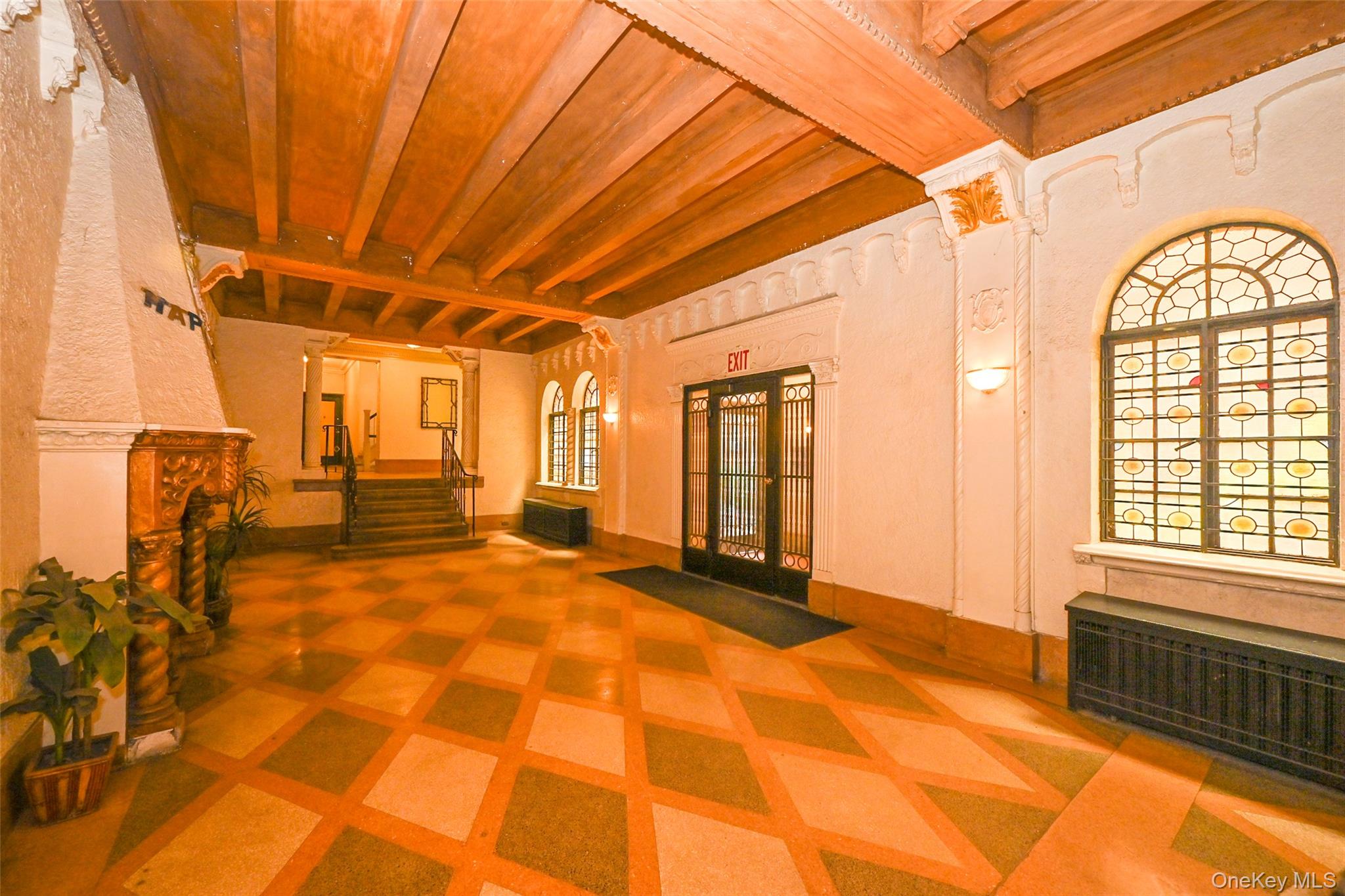 #6 photo, 83-44 Lefferts Boulevard, 뉴욕퀸즈 Kew Gardens , NY 11415