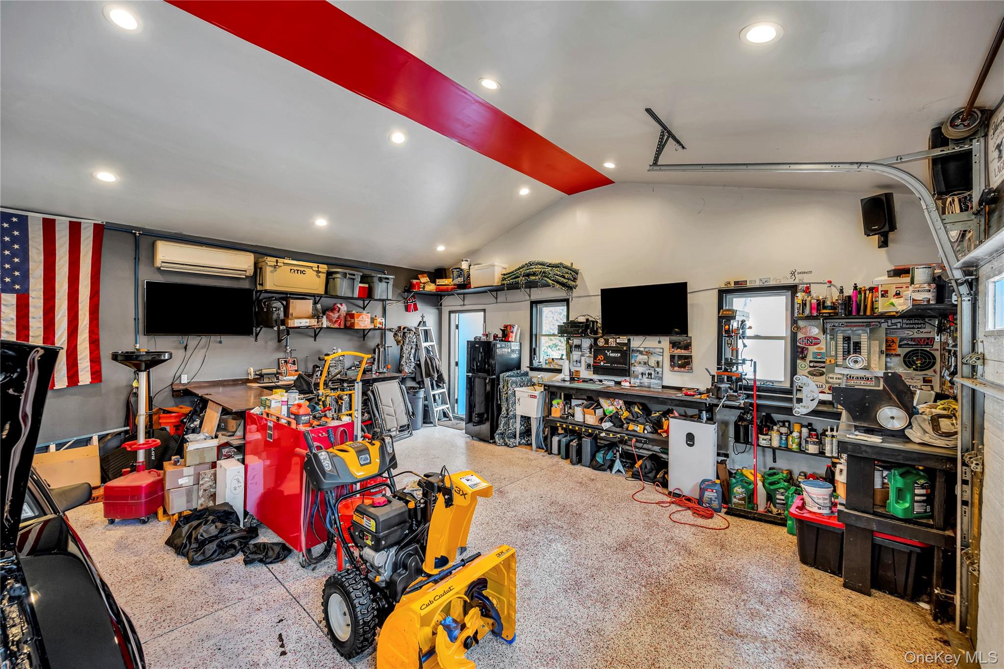 #10 photo, 93 Eastwood Boulevard, सफ़ोक काउंटी Centereach , NY 11720