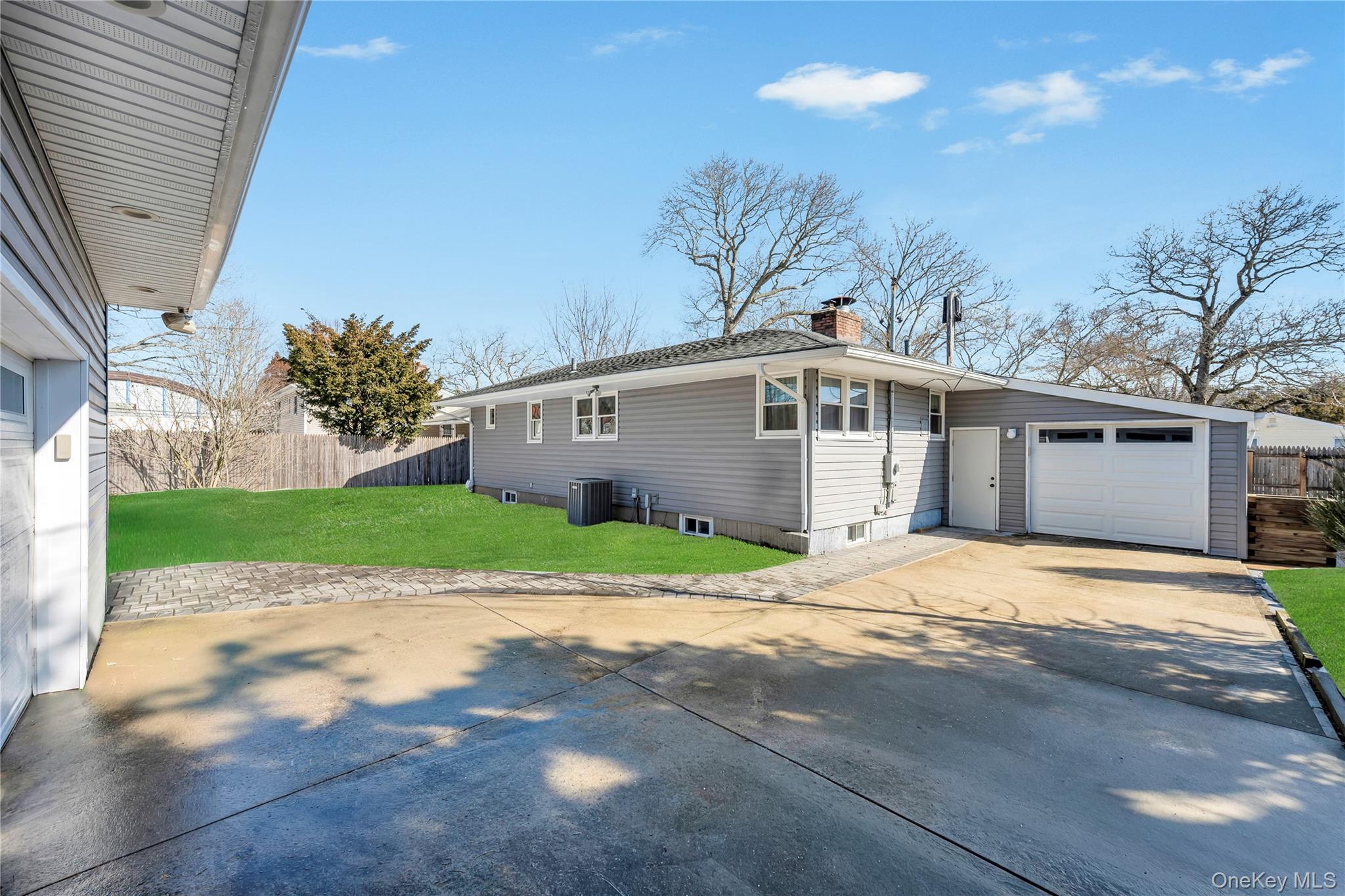 #5 photo, 93 Eastwood Boulevard, सफ़ोक काउंटी Centereach , NY 11720