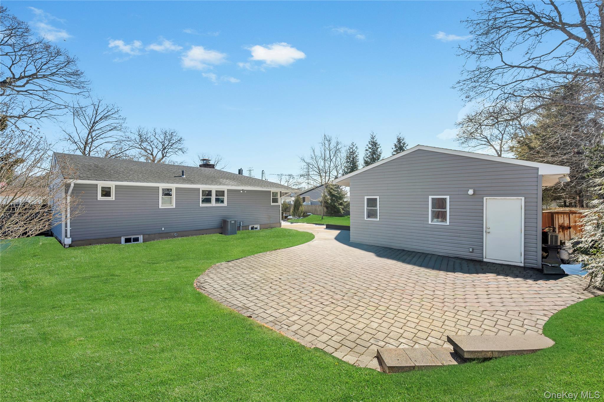 #8 photo, 93 Eastwood Boulevard, सफ़ोक काउंटी Centereach , NY 11720