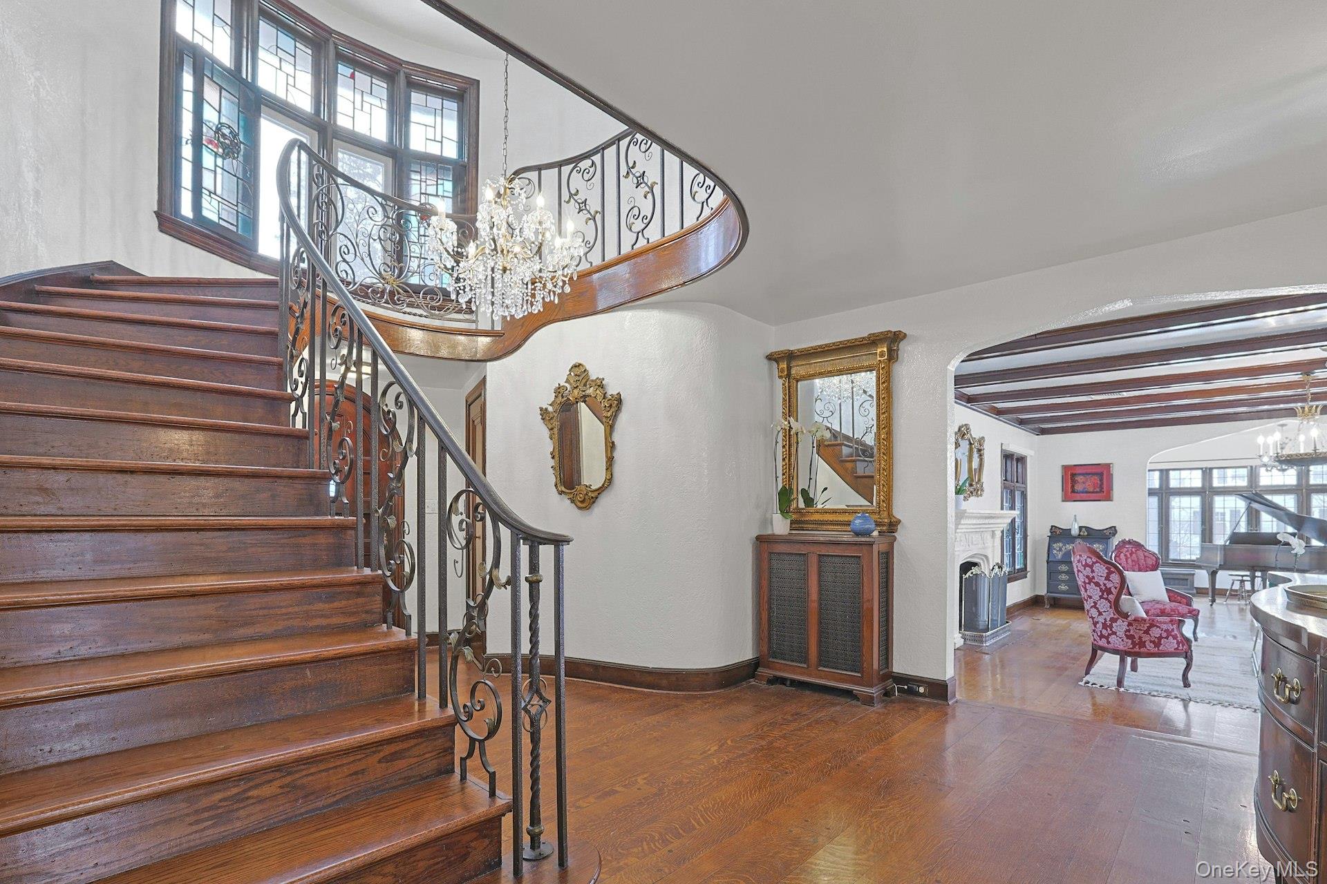 #4 photo, 66 Mamaroneck Road, 뉴욕주 Scarsdale , NY 10583