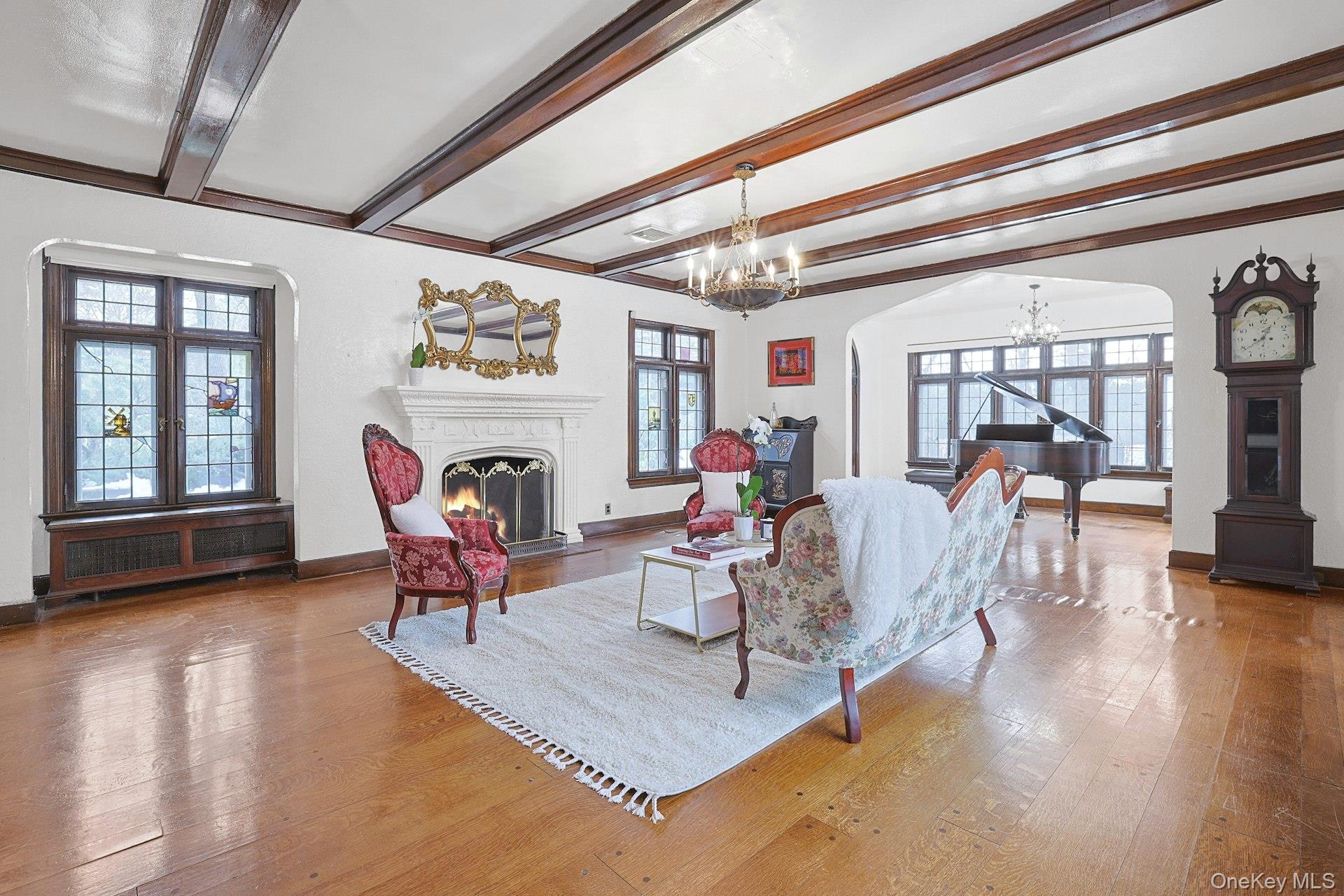 #6 photo, 66 Mamaroneck Road, 뉴욕주 Scarsdale , NY 10583