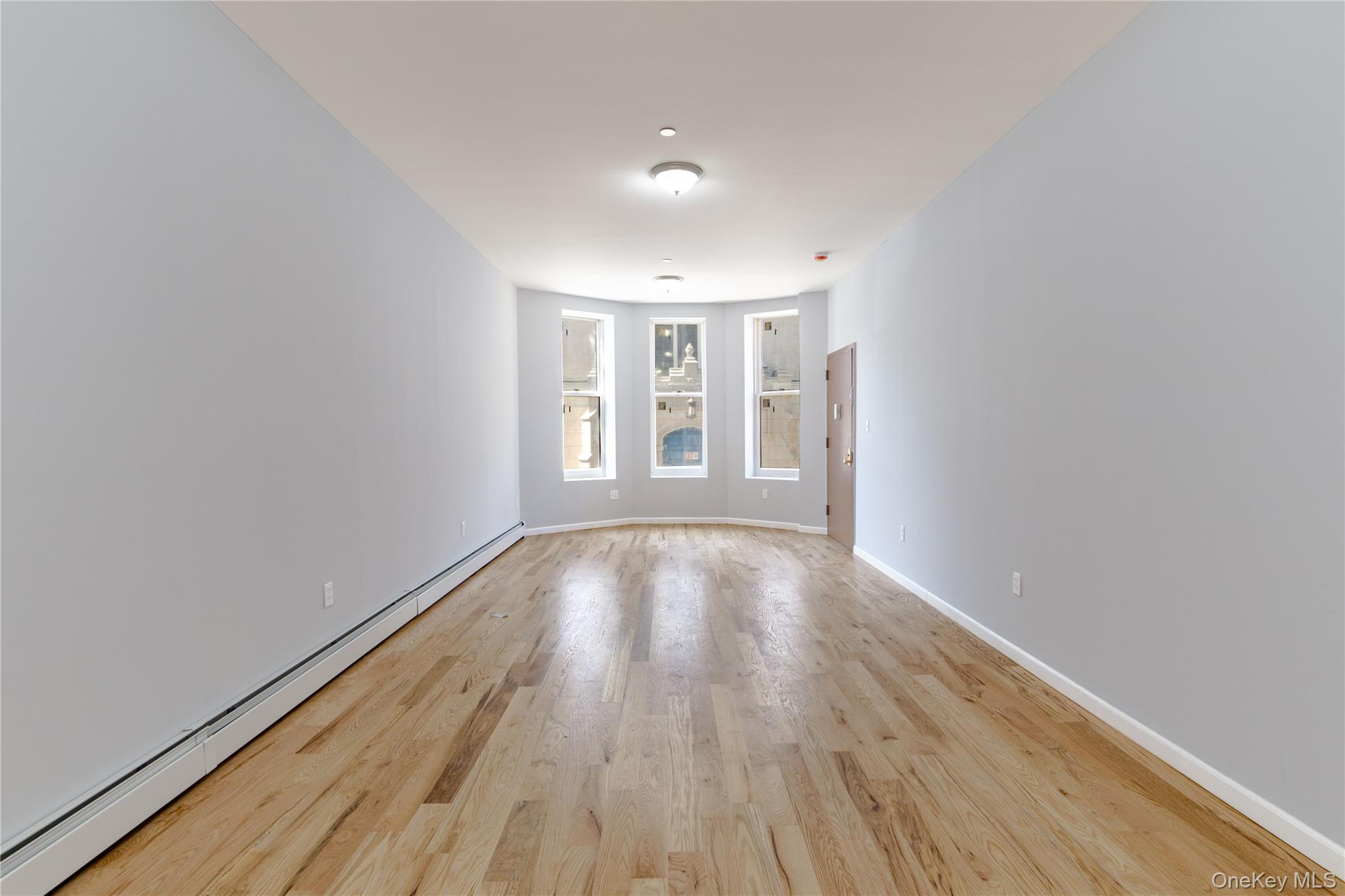 #2 photo, 1102 Jackson Avenue, 브롱크스 Bronx , NY 10456