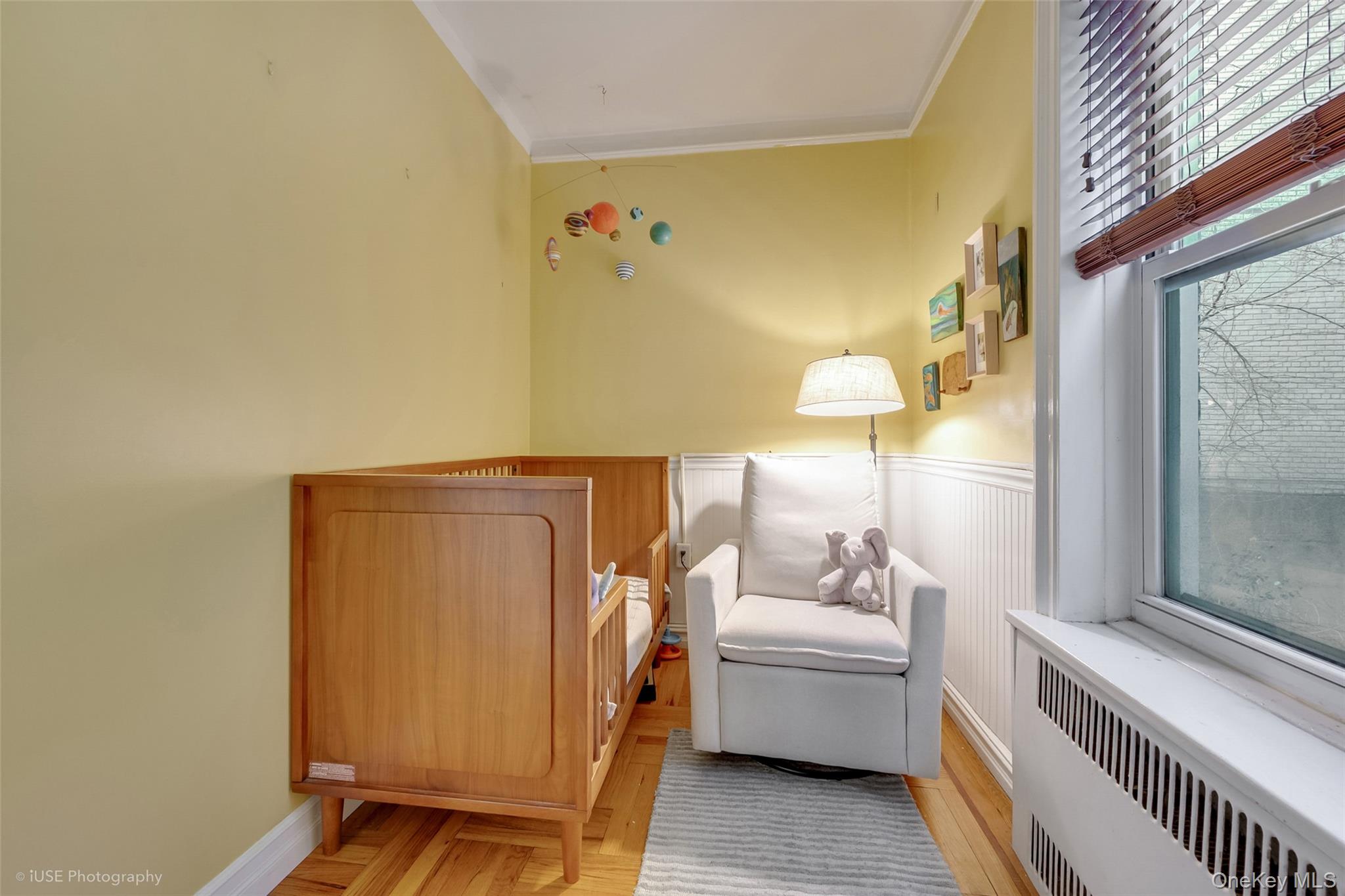 #8 photo, 41-08 43rd Street, Sunnyside , NY 11104