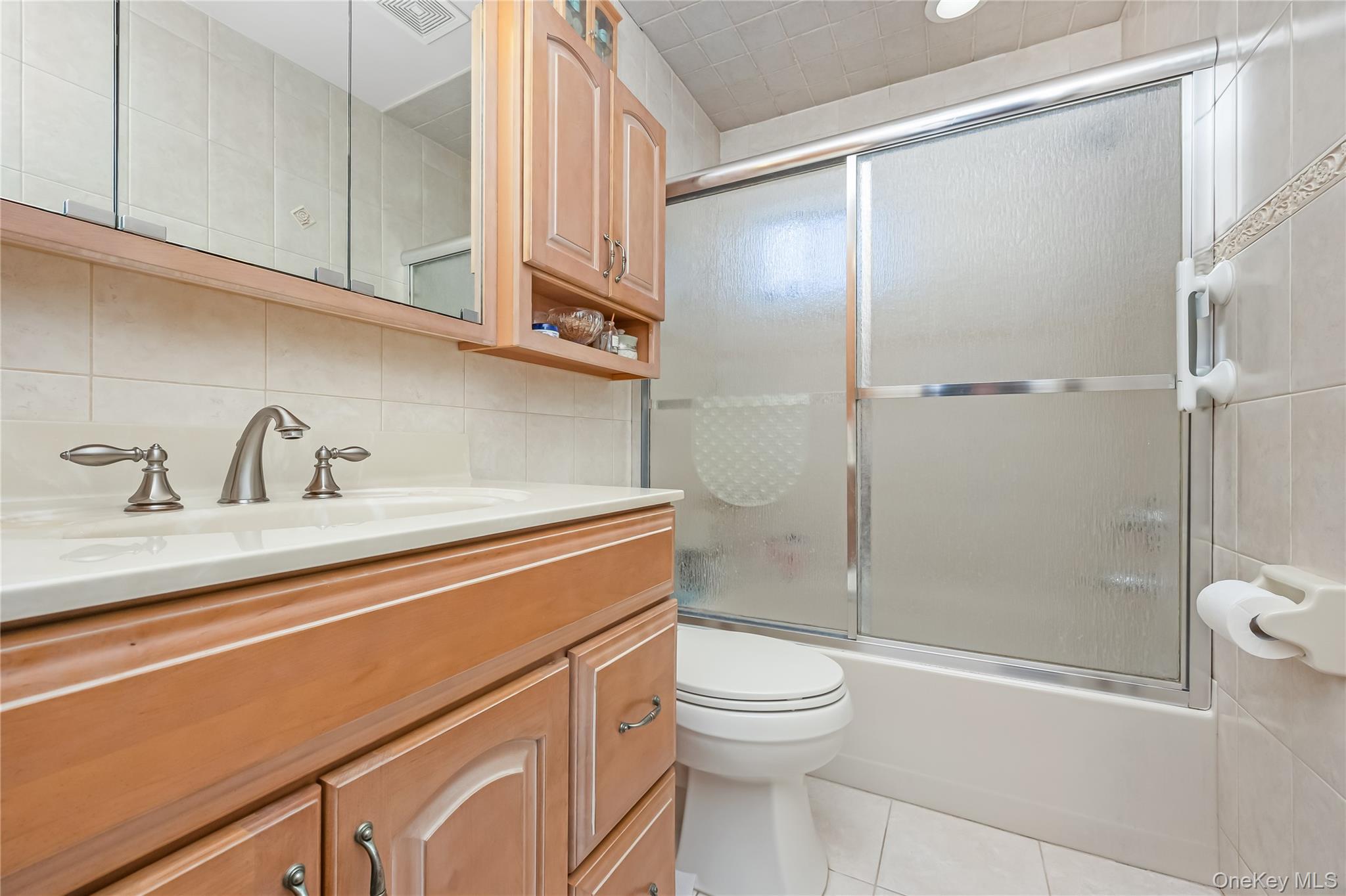 #10 photo, 161 Irving Avenue, North Babylon , NY 11703