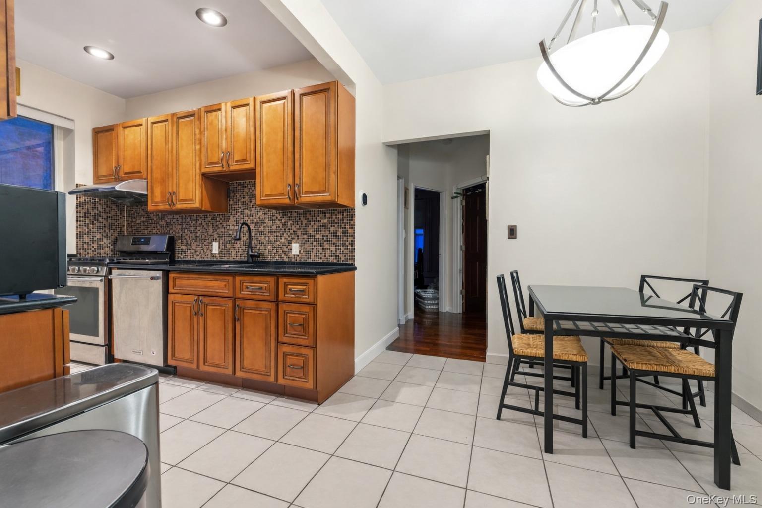 #10 photo, 1840 21st Drive, Astoria , NY 11105