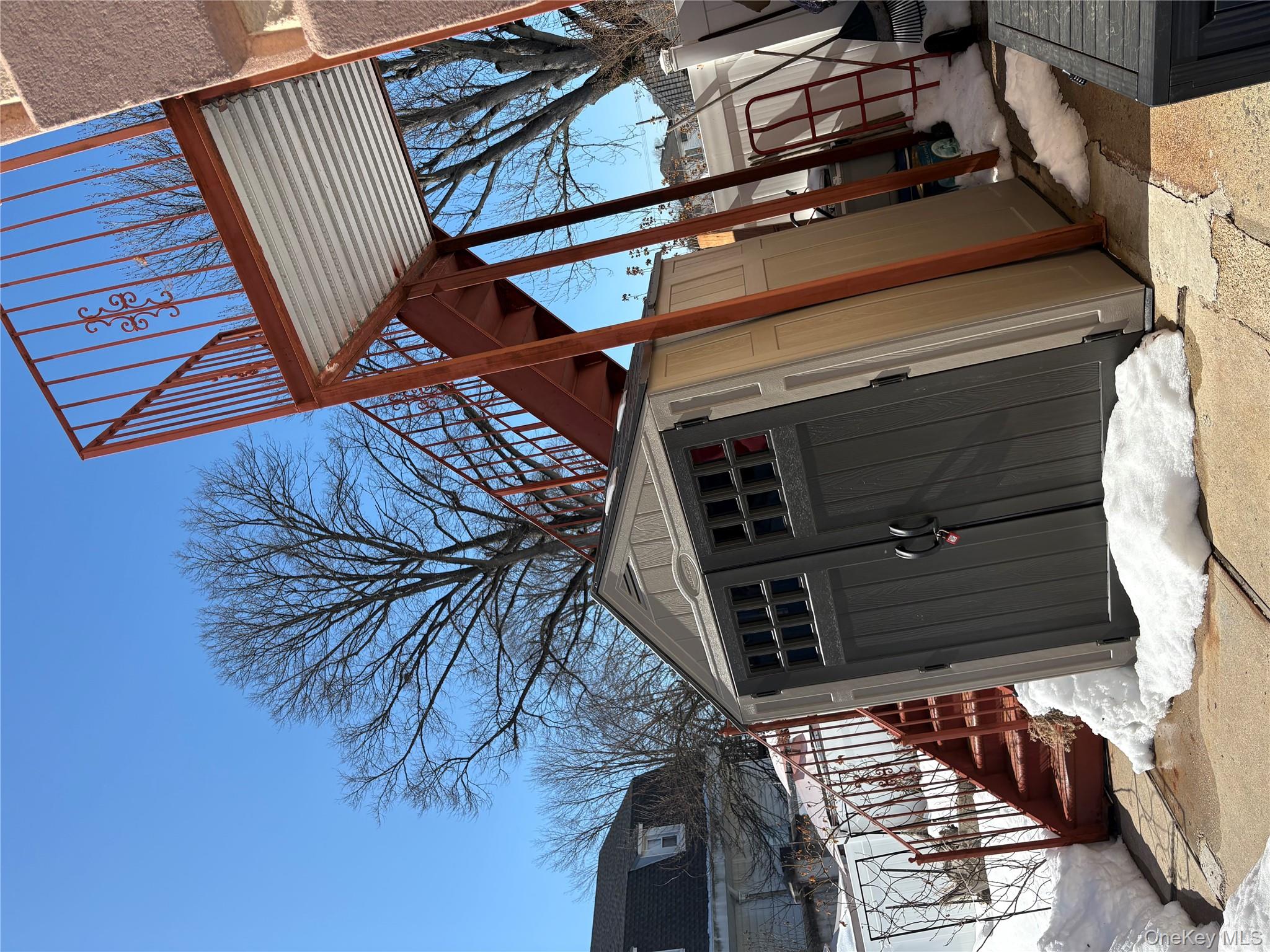 #18 photo, 21830 110th Avenue, كوينز Queens Village , NY 11429