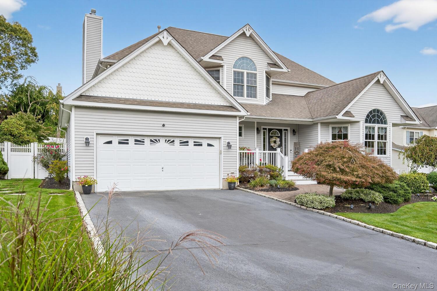 #2 photo, 10 Manor Place, מחוז סאפוק Smithtown , NY 11787