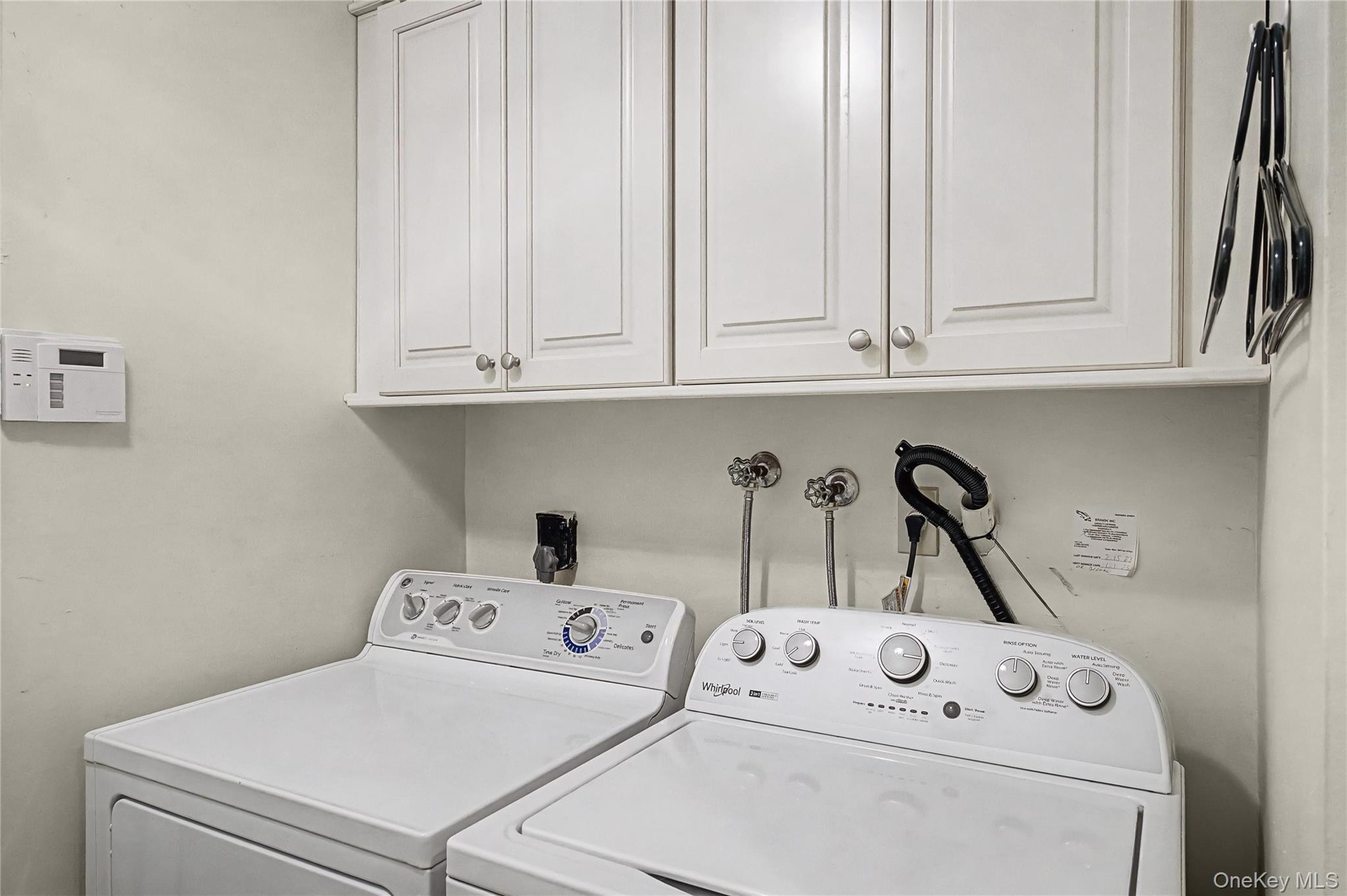 #20 photo, 84 Aspen Drive, नासाउ काउंटी Woodbury , NY 11797