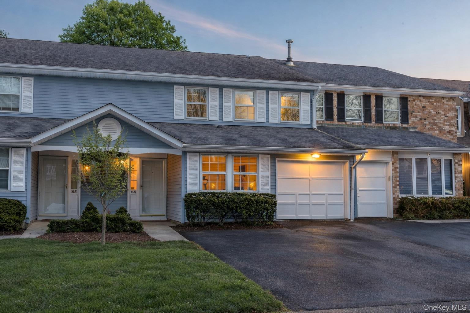 #3 photo, 84 Aspen Drive, नासाउ काउंटी Woodbury , NY 11797