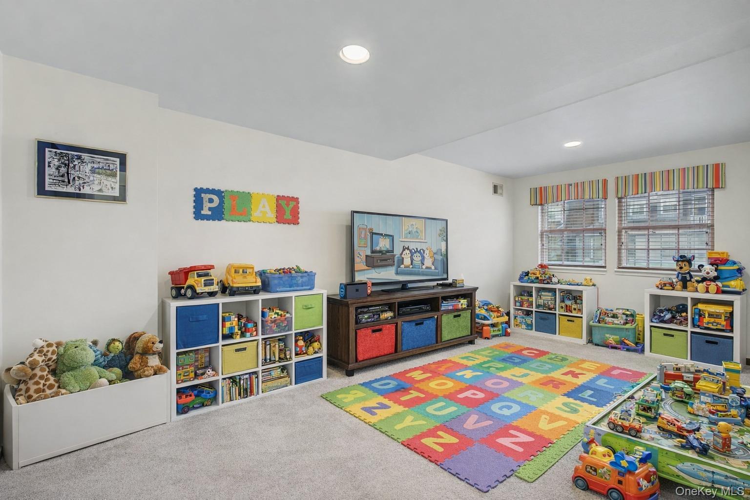 #5 photo, 84 Aspen Drive, नासाउ काउंटी Woodbury , NY 11797