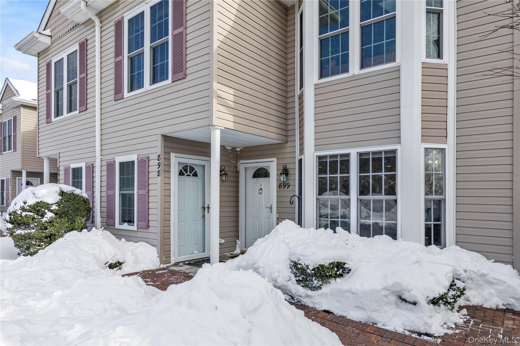 #17 photo, 899 Altessa Boulevard, سوفولك Melville , NY 11747