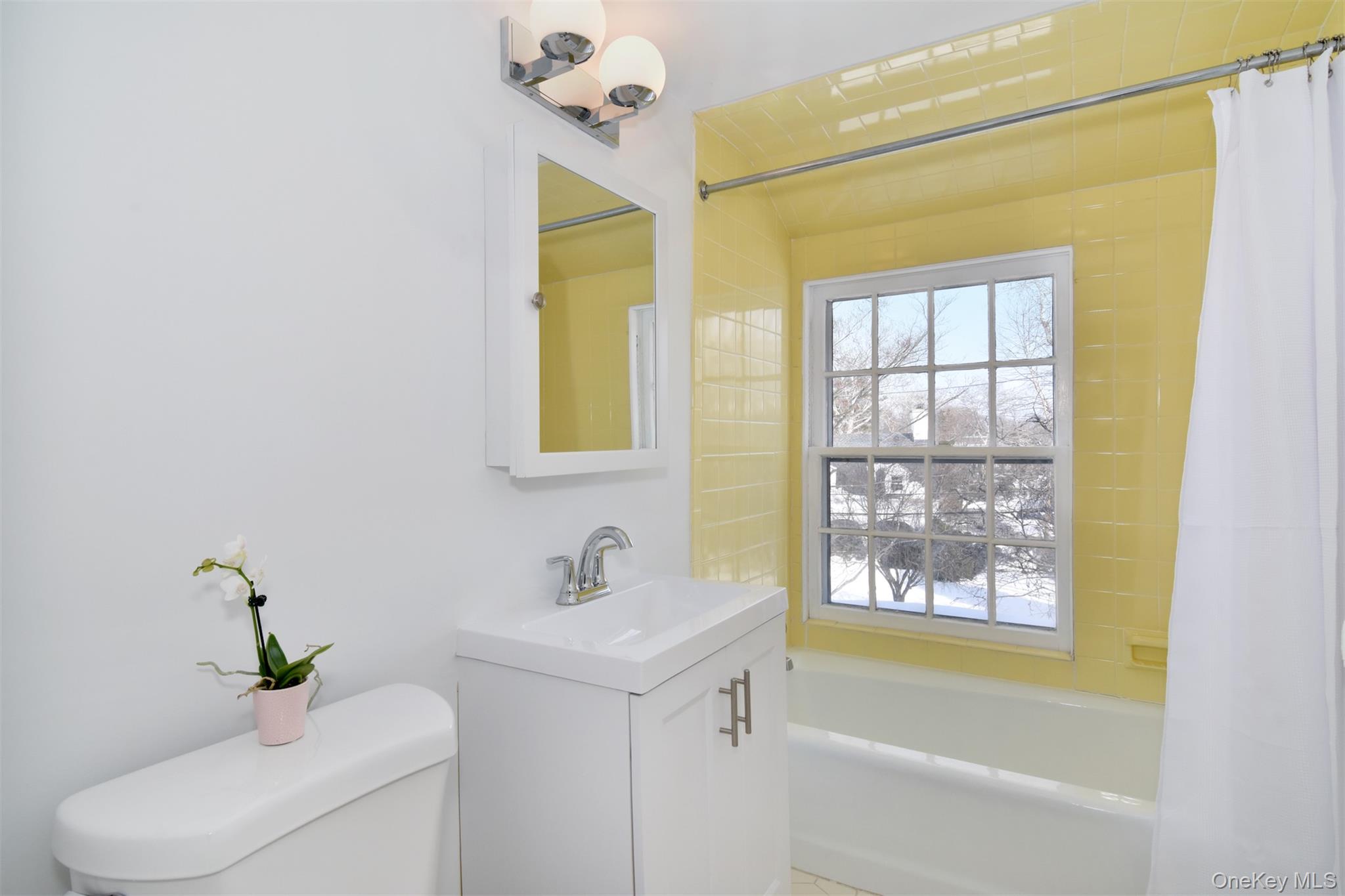 #15 photo, 21 Edgewood Lane, Bronxville , NY 10708