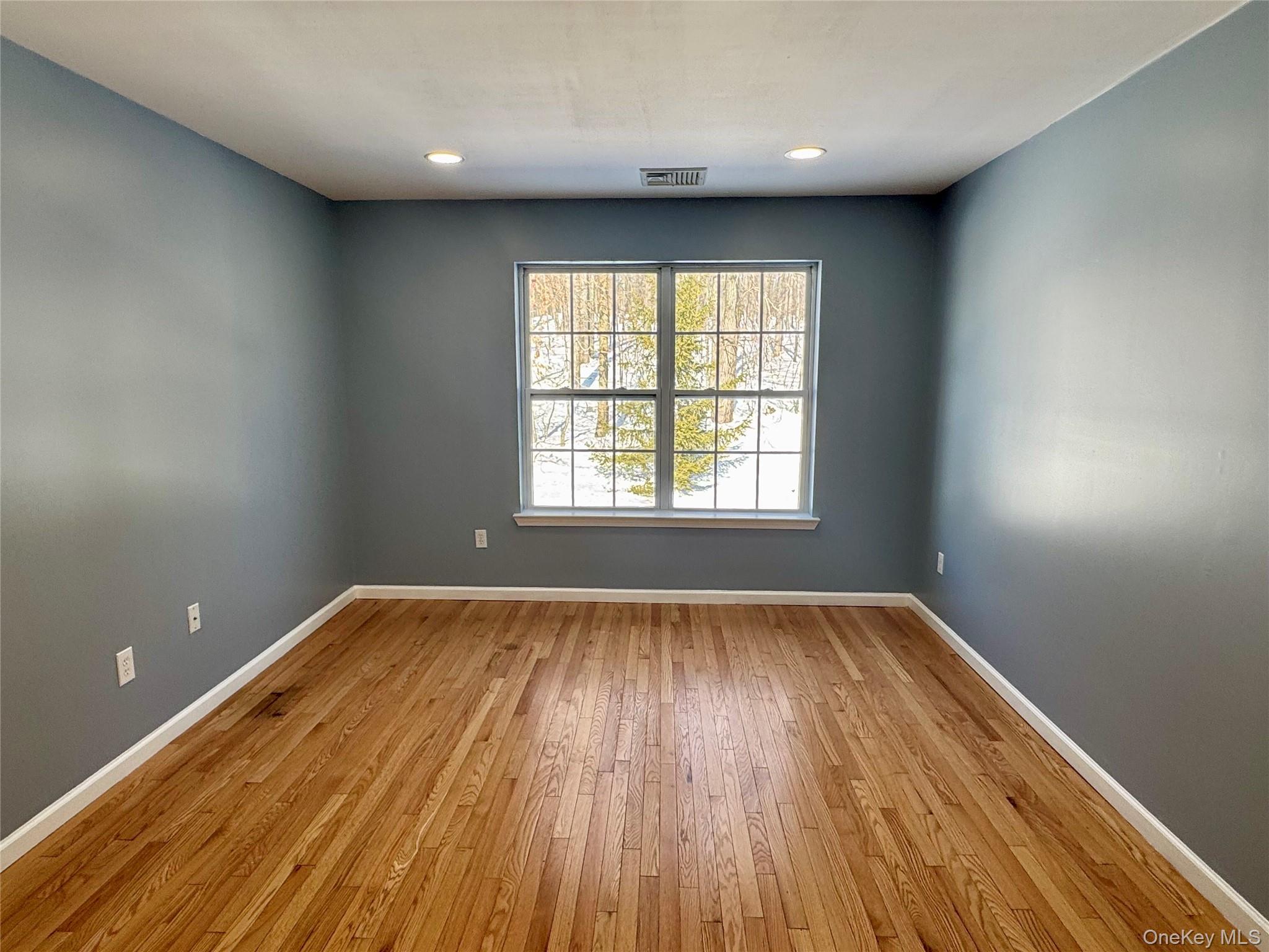 #18 photo, 18 Jordan Lane, Middletown , NY 10940