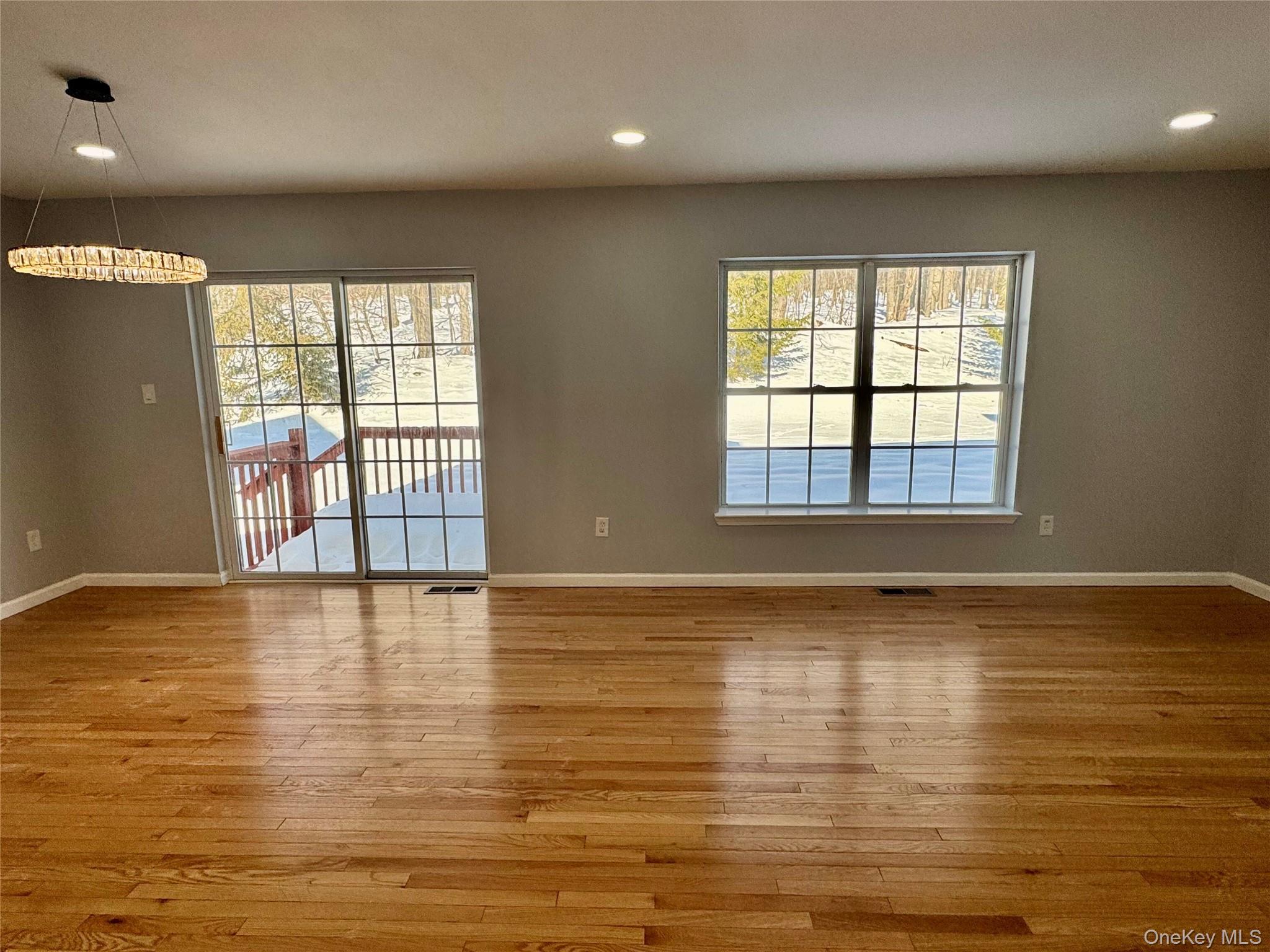 #7 photo, 18 Jordan Lane, Middletown , NY 10940