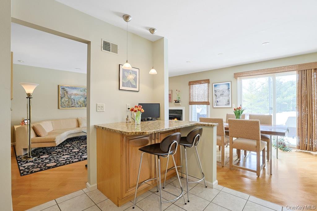 #10 photo, 1303 Regent Drive, Mount Kisco , NY 10549