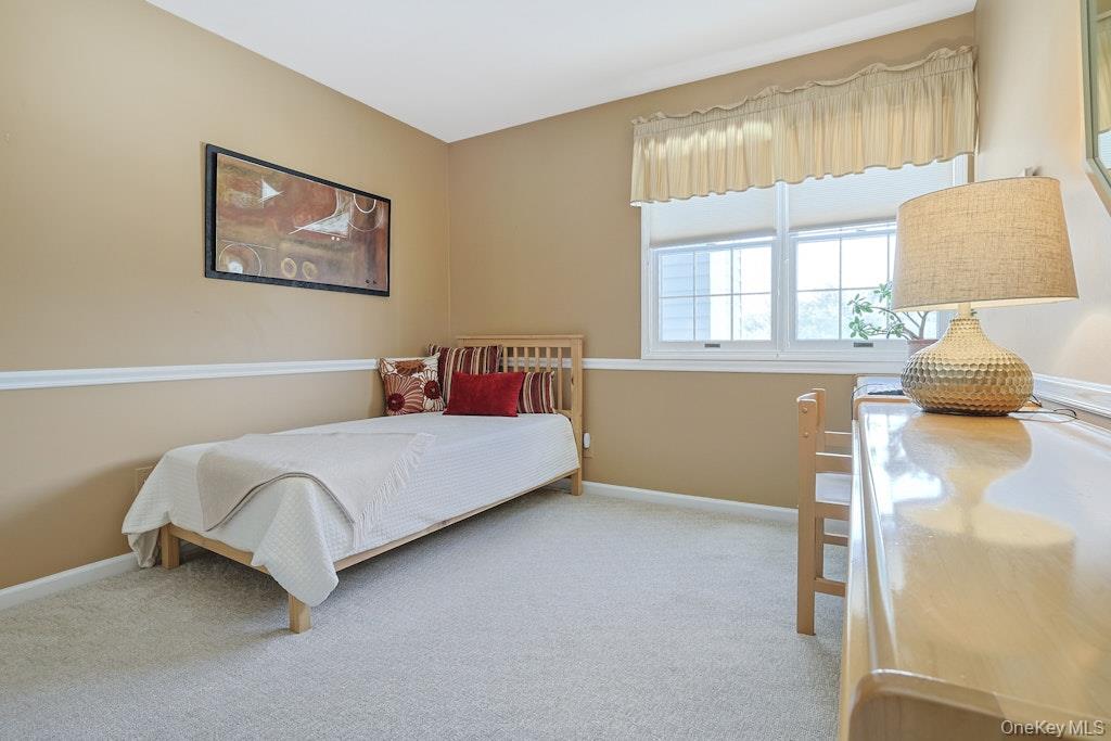 #18 photo, 1303 Regent Drive, Mount Kisco , NY 10549