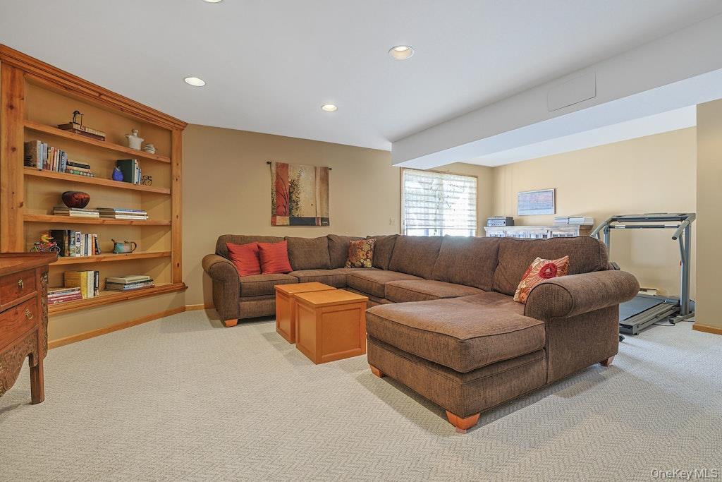 #20 photo, 1303 Regent Drive, Mount Kisco , NY 10549