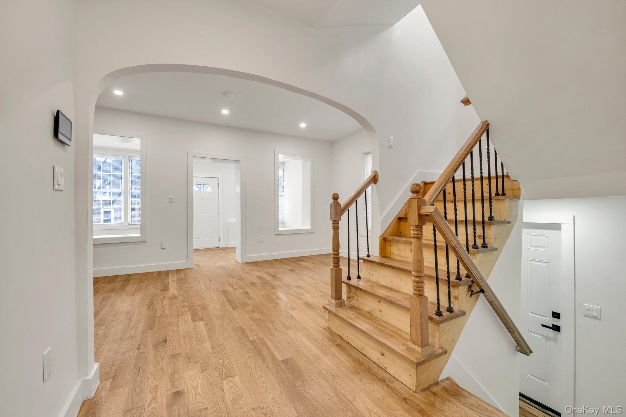 #6 photo, 1517 Gillespie Avenue, ब्रोंक्स Bronx , NY 10461