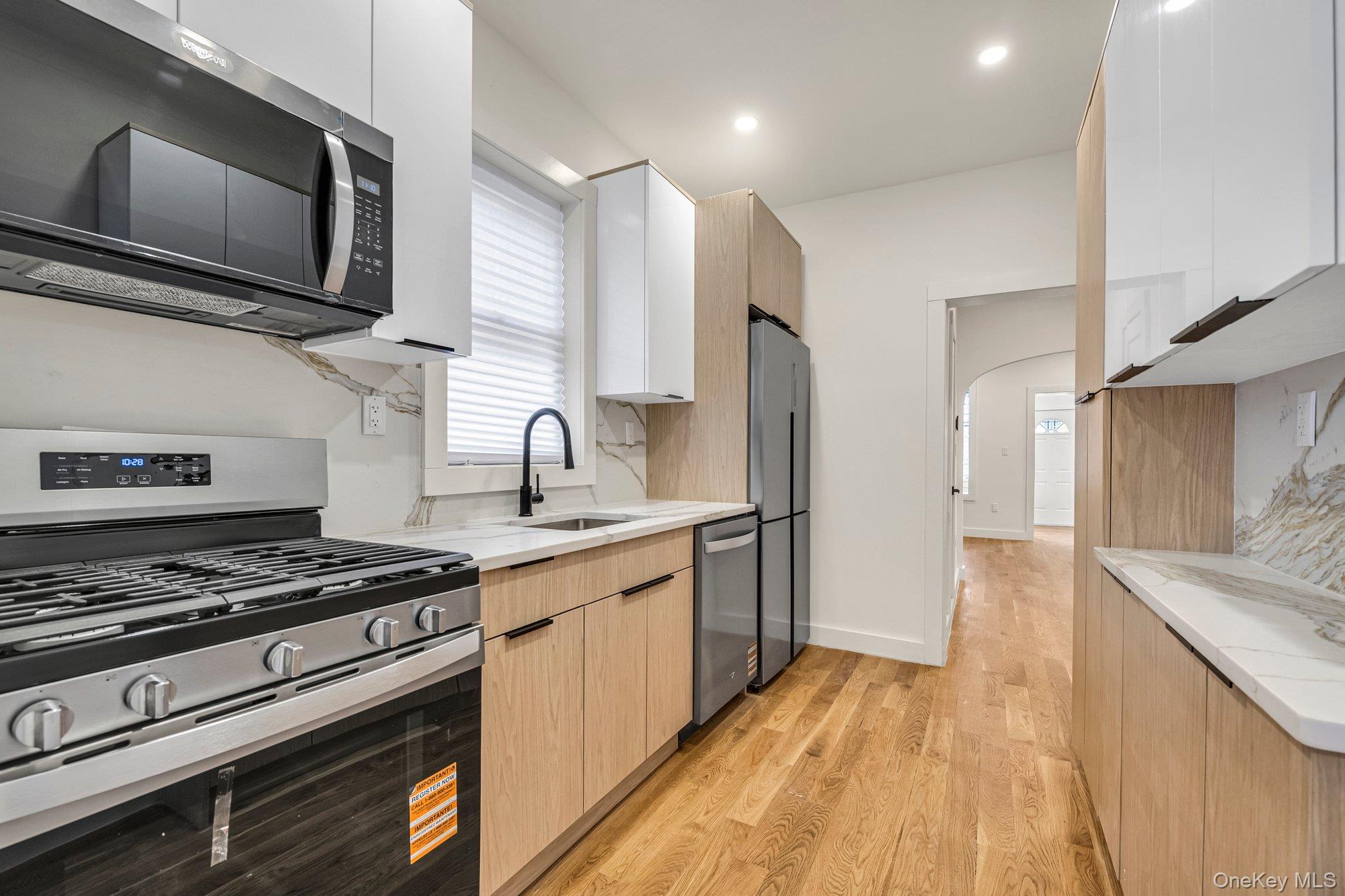 #9 photo, 1517 Gillespie Avenue, ब्रोंक्स Bronx , NY 10461