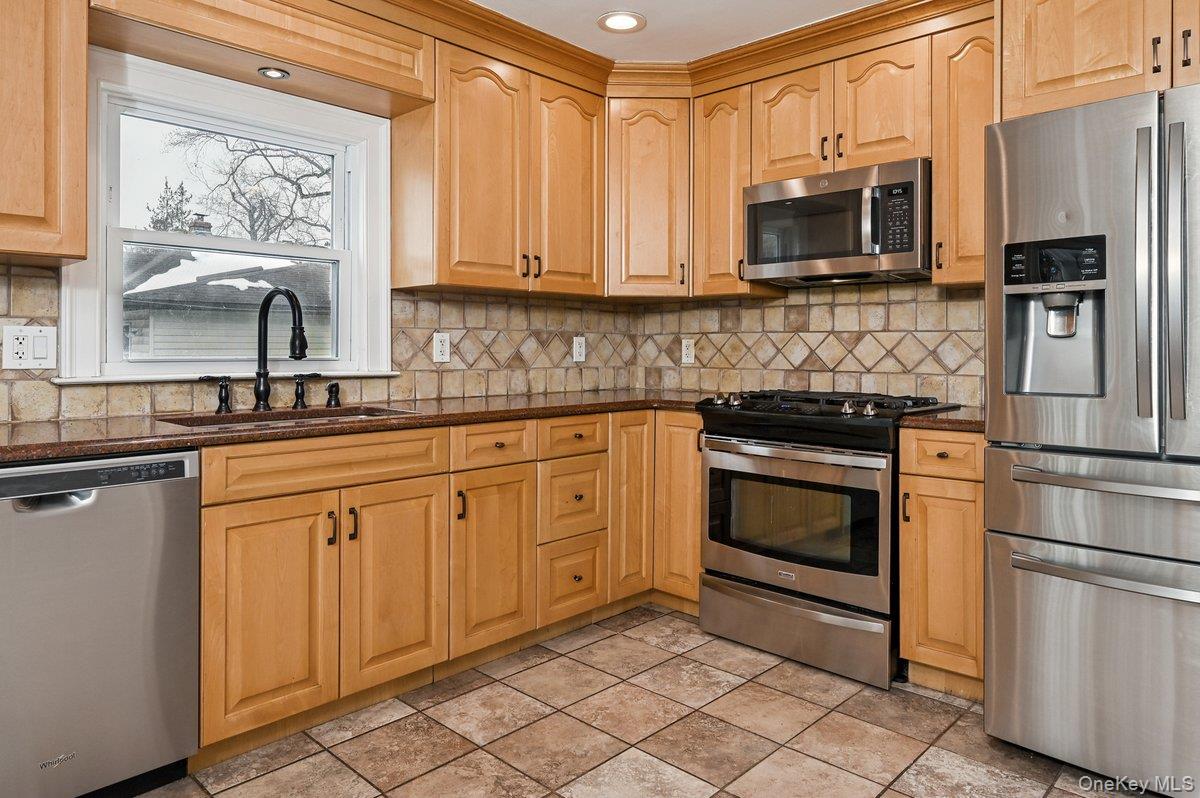 #14 photo, 49 N Chatsworth Avenue, Larchmont , NY 10538