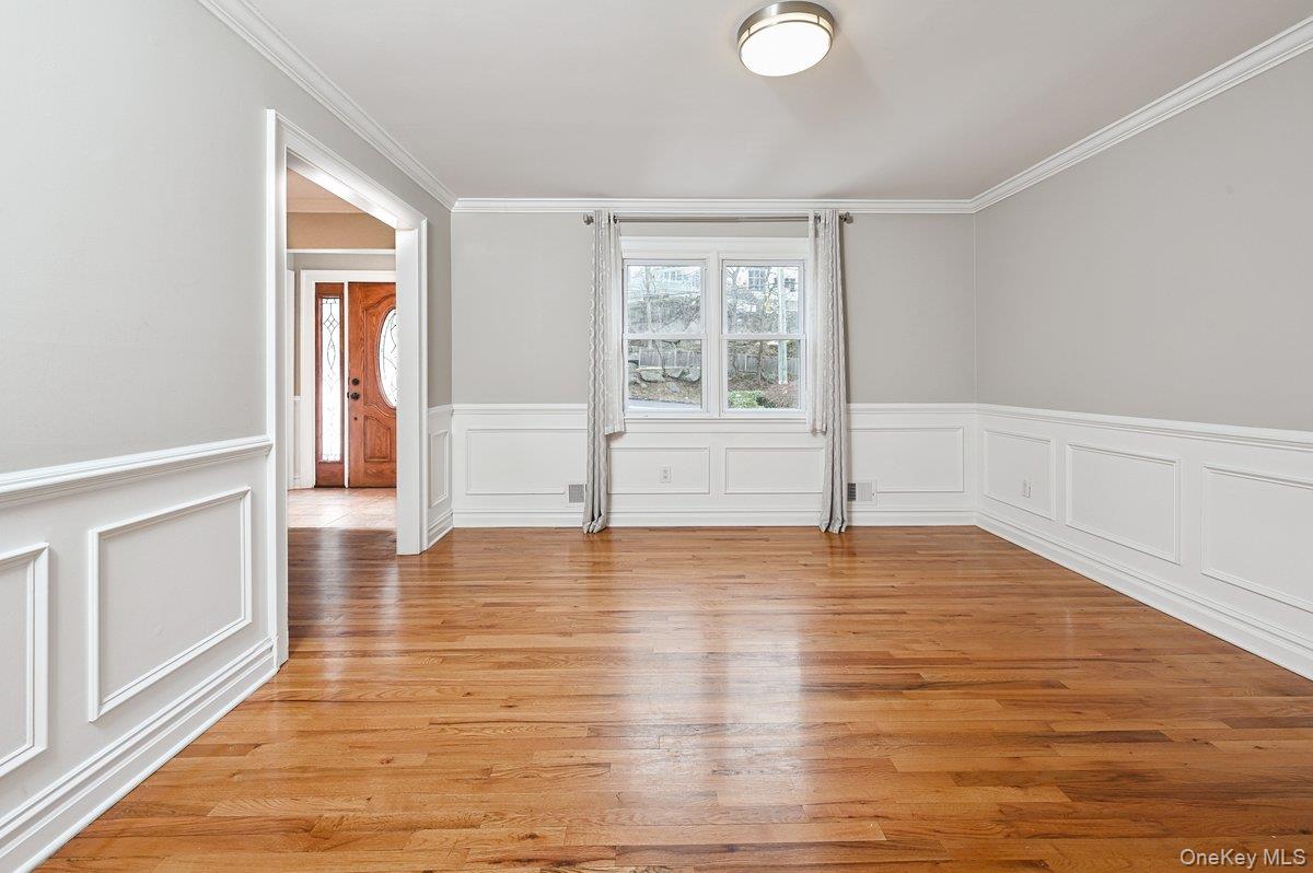 #17 photo, 49 N Chatsworth Avenue, Larchmont , NY 10538