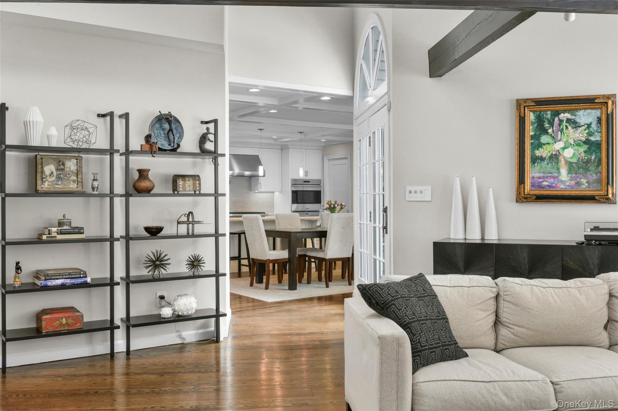 #7 photo, 12 Deerfield Lane, Scarsdale , NY 10583