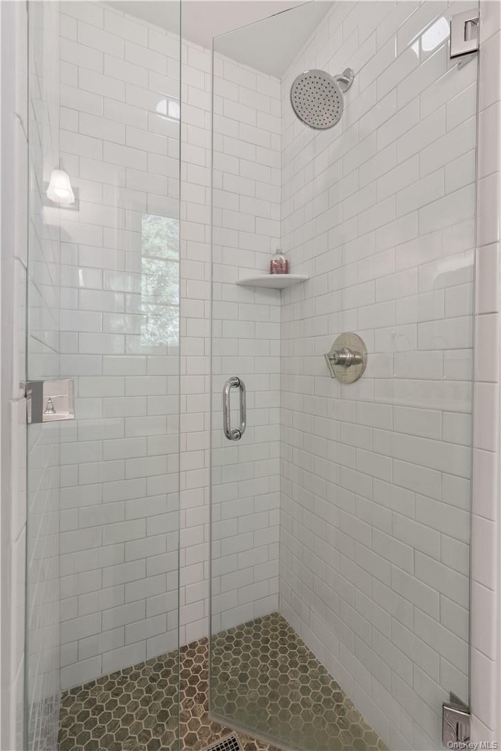 #16 photo, 14 Marlene Court, Rye , NY 10580