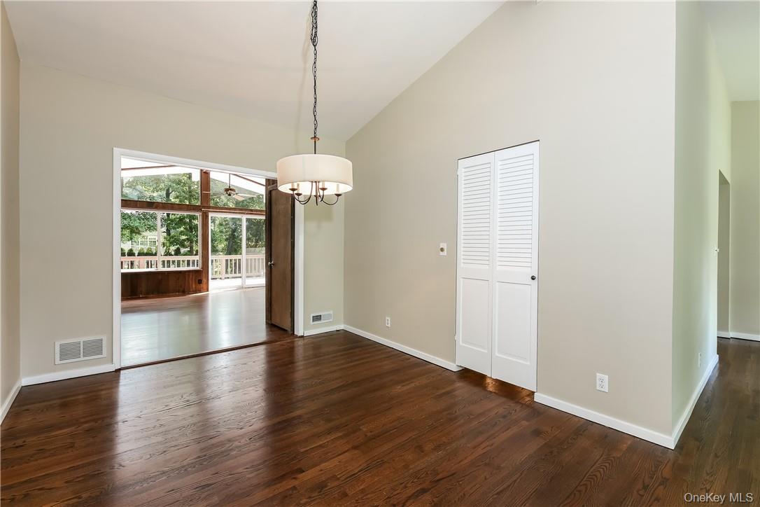 #3 photo, 14 Marlene Court, Rye , NY 10580