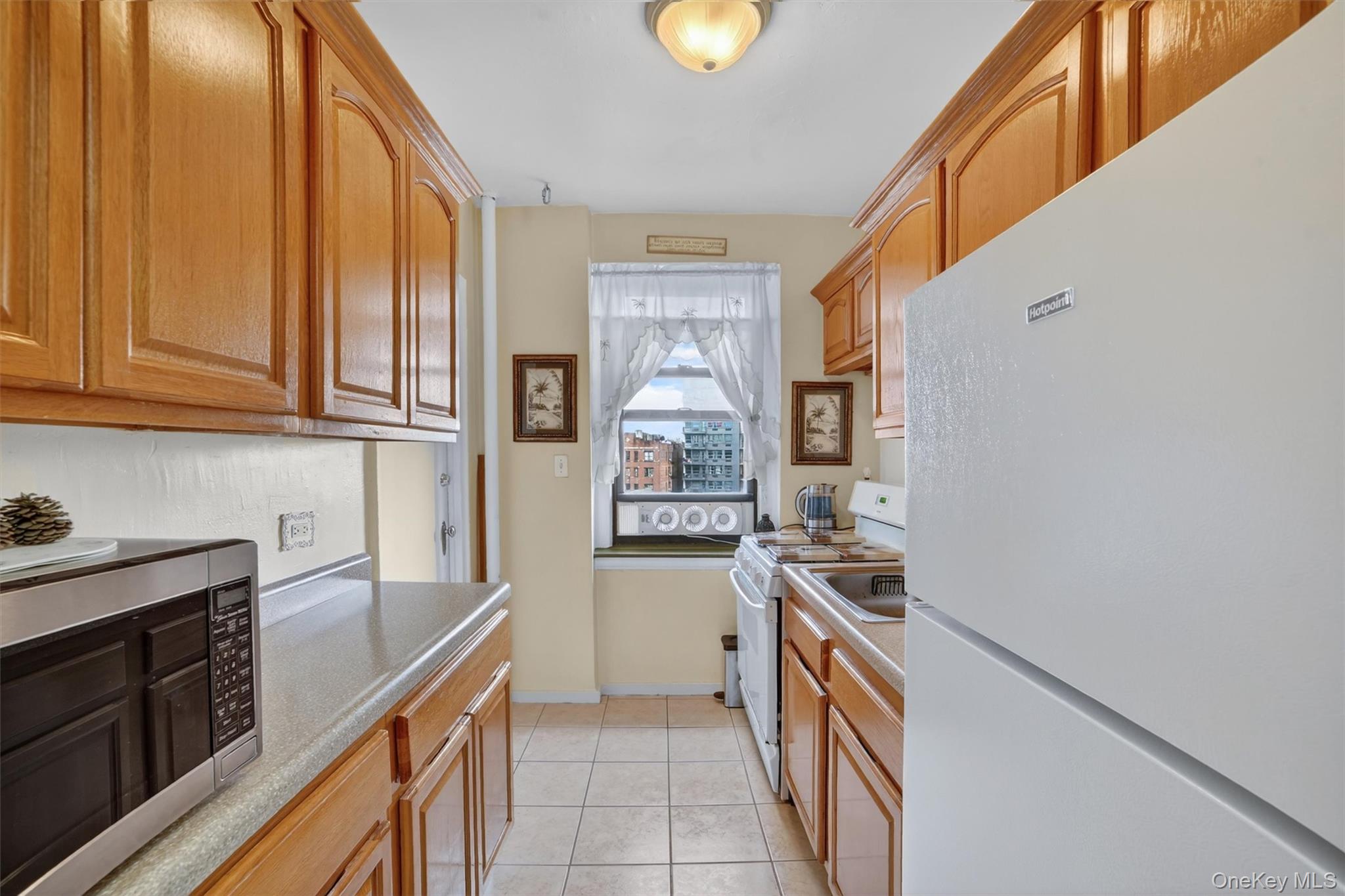 #3 photo, 2962 Decatur Avenue, Bronx , NY 10458