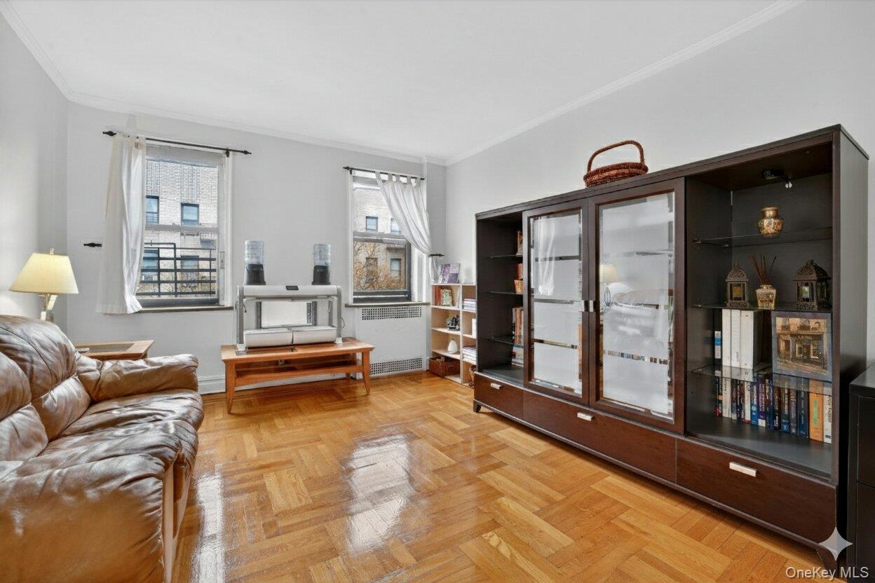 #7 photo, 2962 Decatur Avenue, Bronx , NY 10458