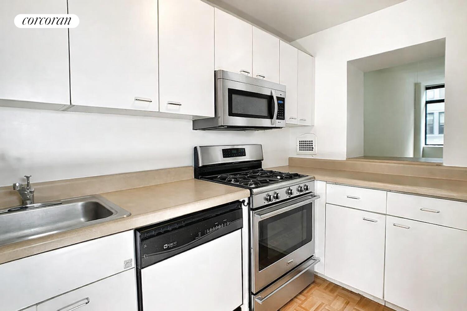 #5 photo, 372 5TH Avenue, मैनहटन Midtown , NY 10018