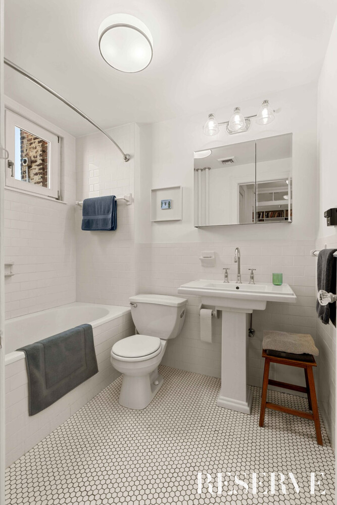 #13 photo, 29 PERRY Street, מנהטן West Village , NY 10014