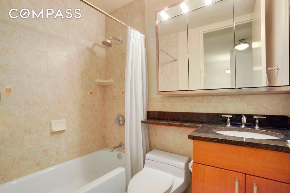 #6 photo, New York City, Hell's Kitchen , NY 10019