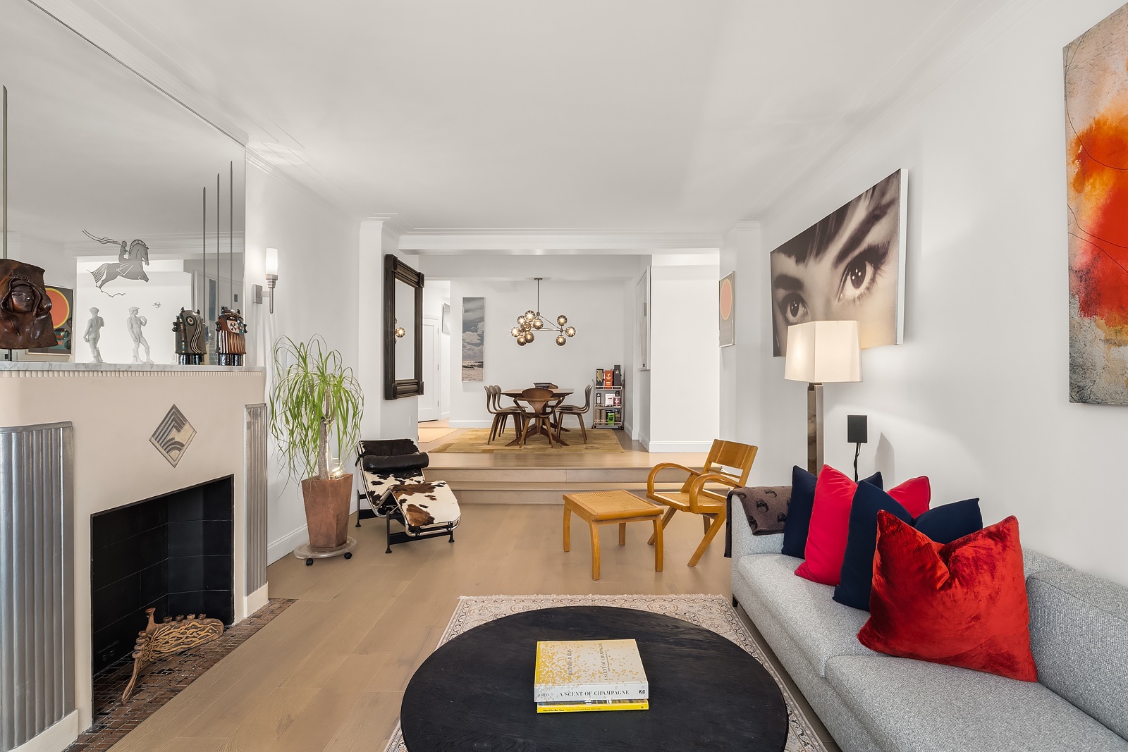 #3 photo, 25 Central Park W, Upper West Side , NY 10023