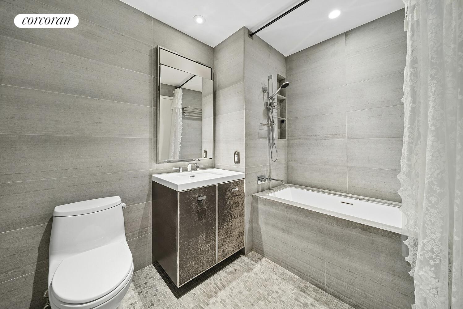 #7 photo, 225 CHERRY Street, Two Bridges , NY 10002