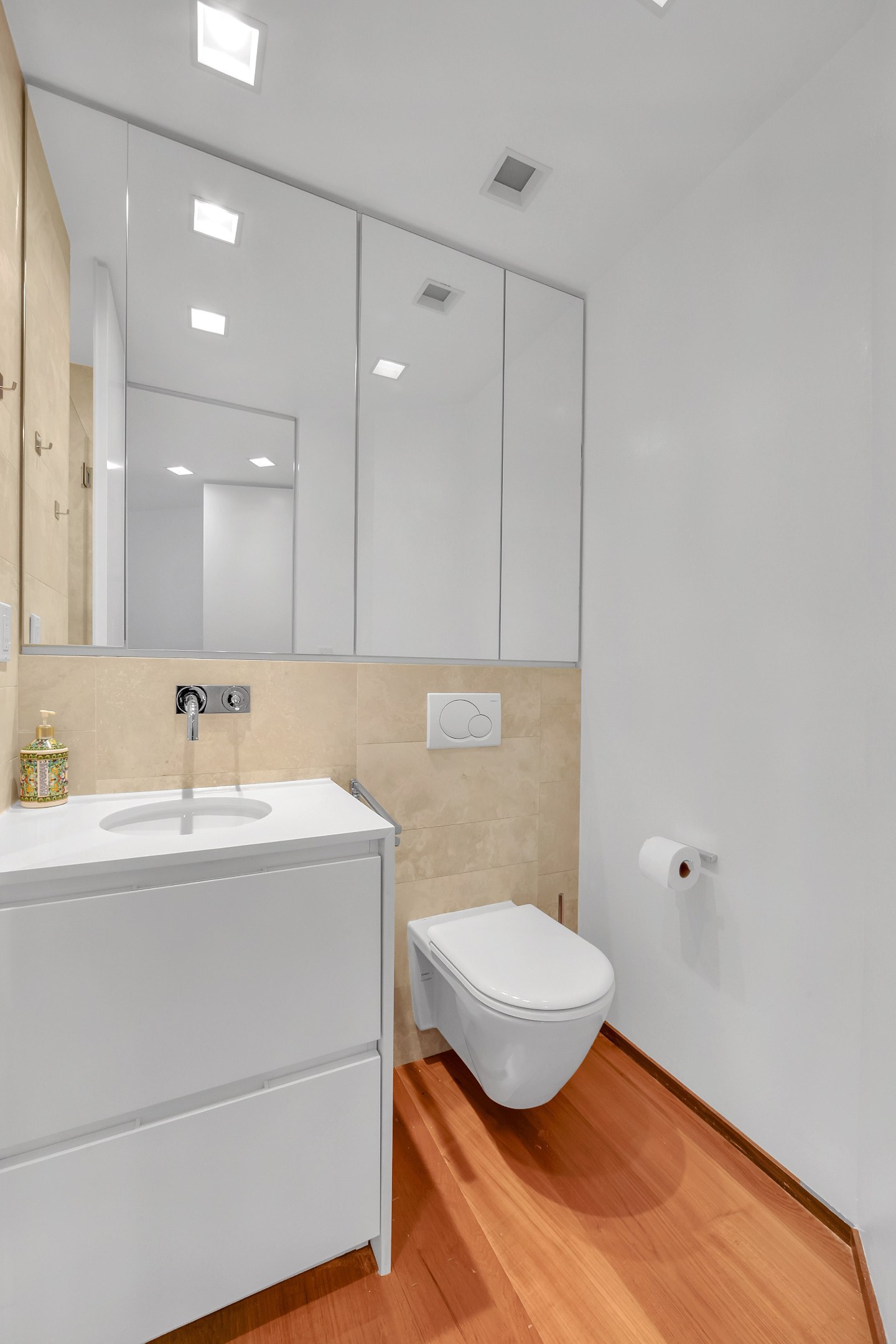 #16 photo, New York City, Midtown , NY 10019