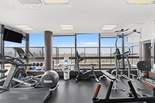 #7 photo, New York City, مانهاتن Upper East Side , NY 10028