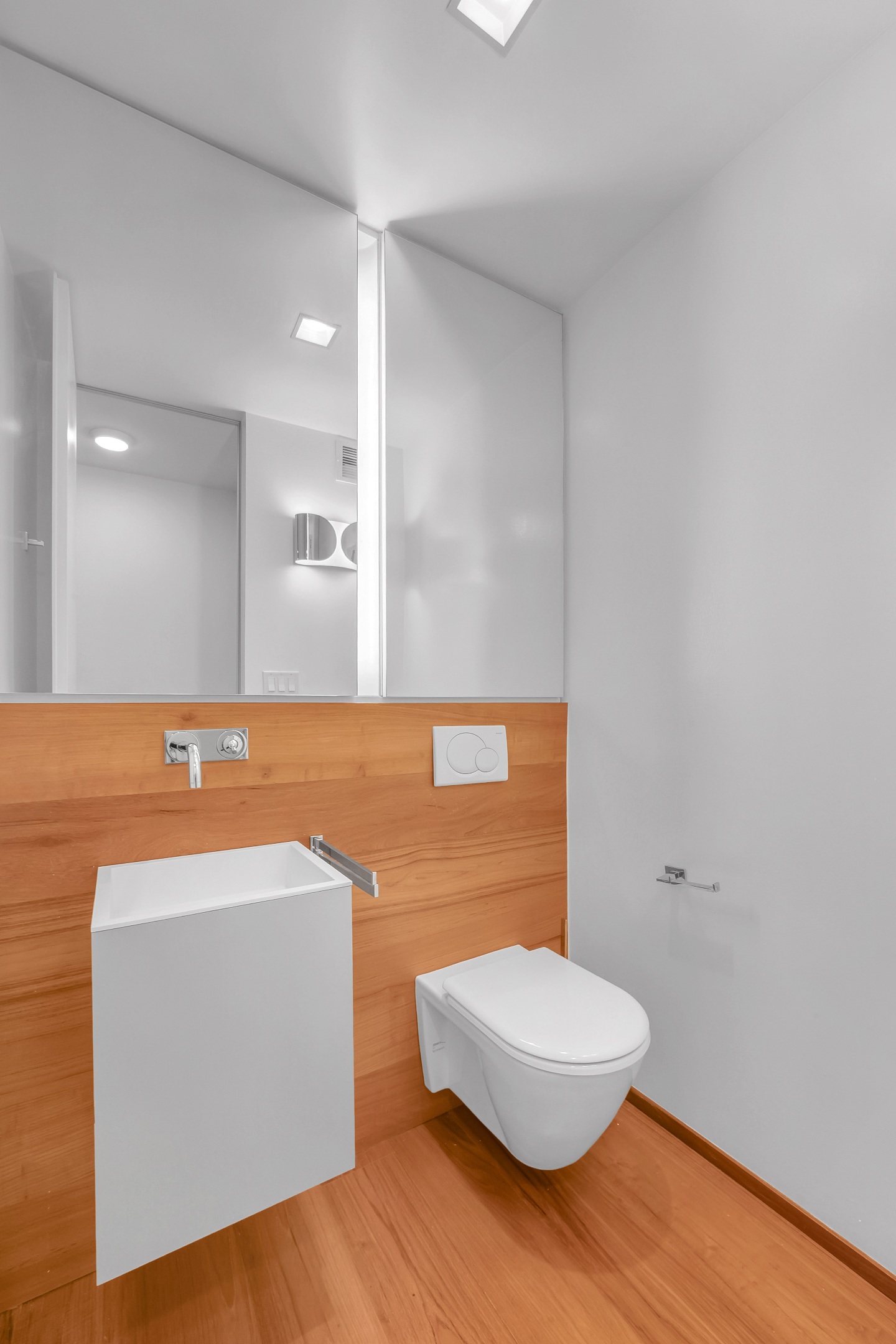 #17 photo, New York City, Midtown , NY 10019