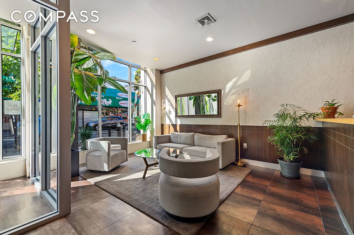 #12 photo, New York City, ম্যানহাটন East Harlem , NY 10029