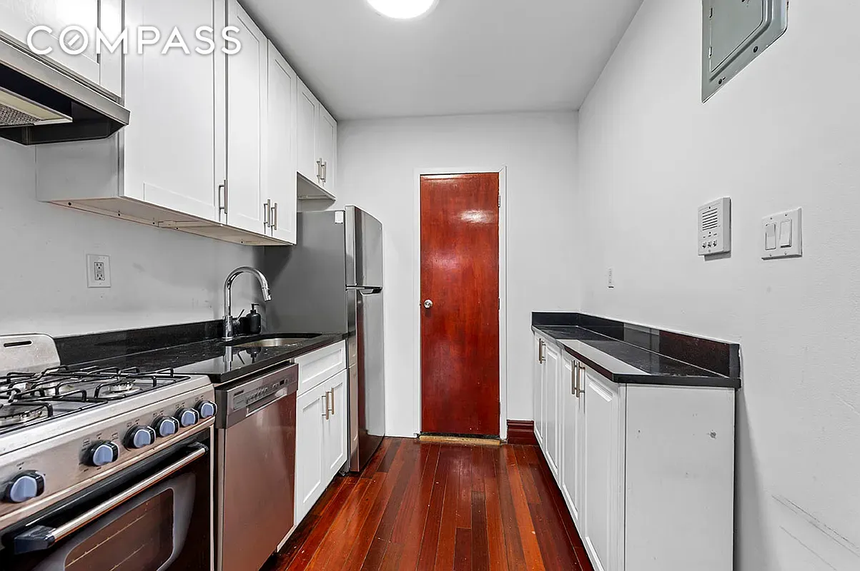 #3 photo, New York City, Lower East Side , NY 10002