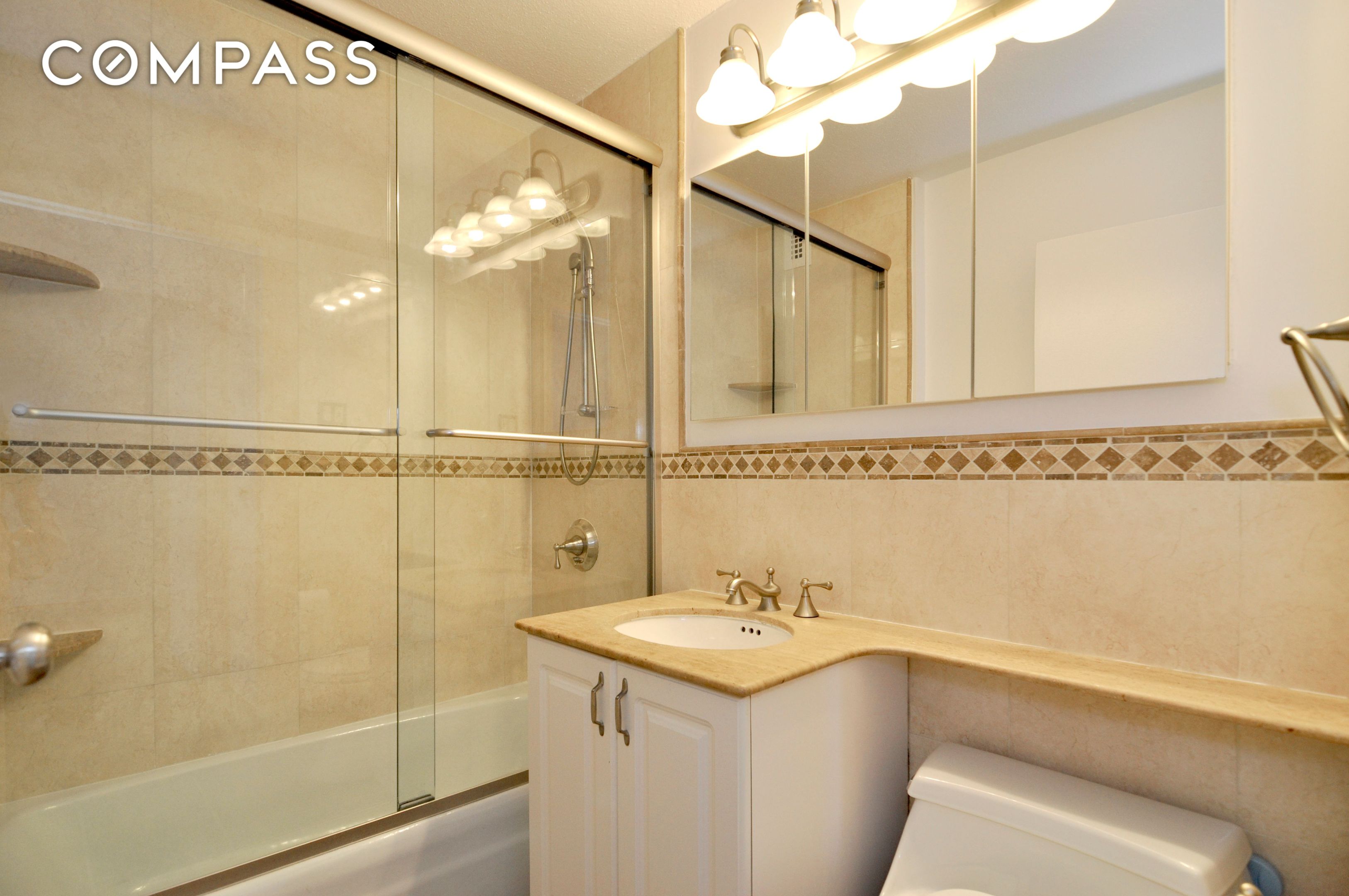 #7 photo, 1623 3rd Avenue, ম্যানহাটন Upper East Side , NY 10128