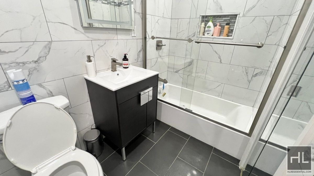 #11 photo, 629 E 83rd Street, Canarsie , NY 11236