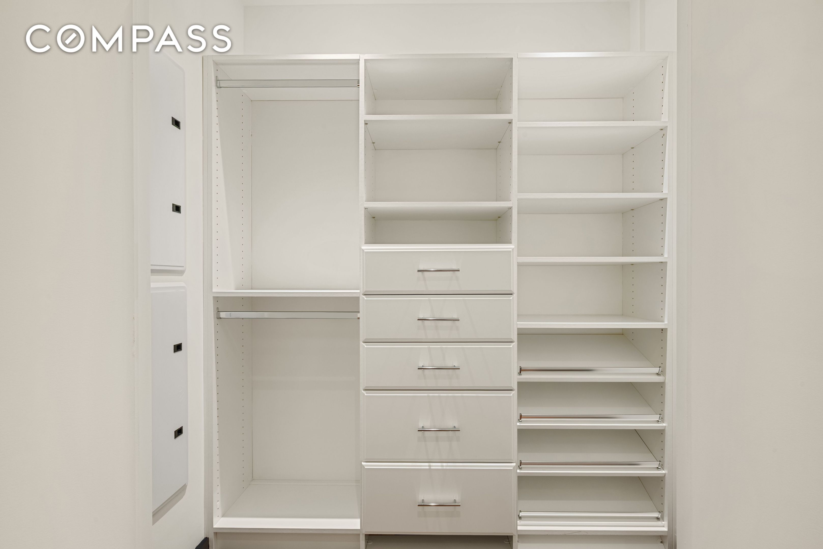 #12 photo, New York City, Midtown , NY 10019