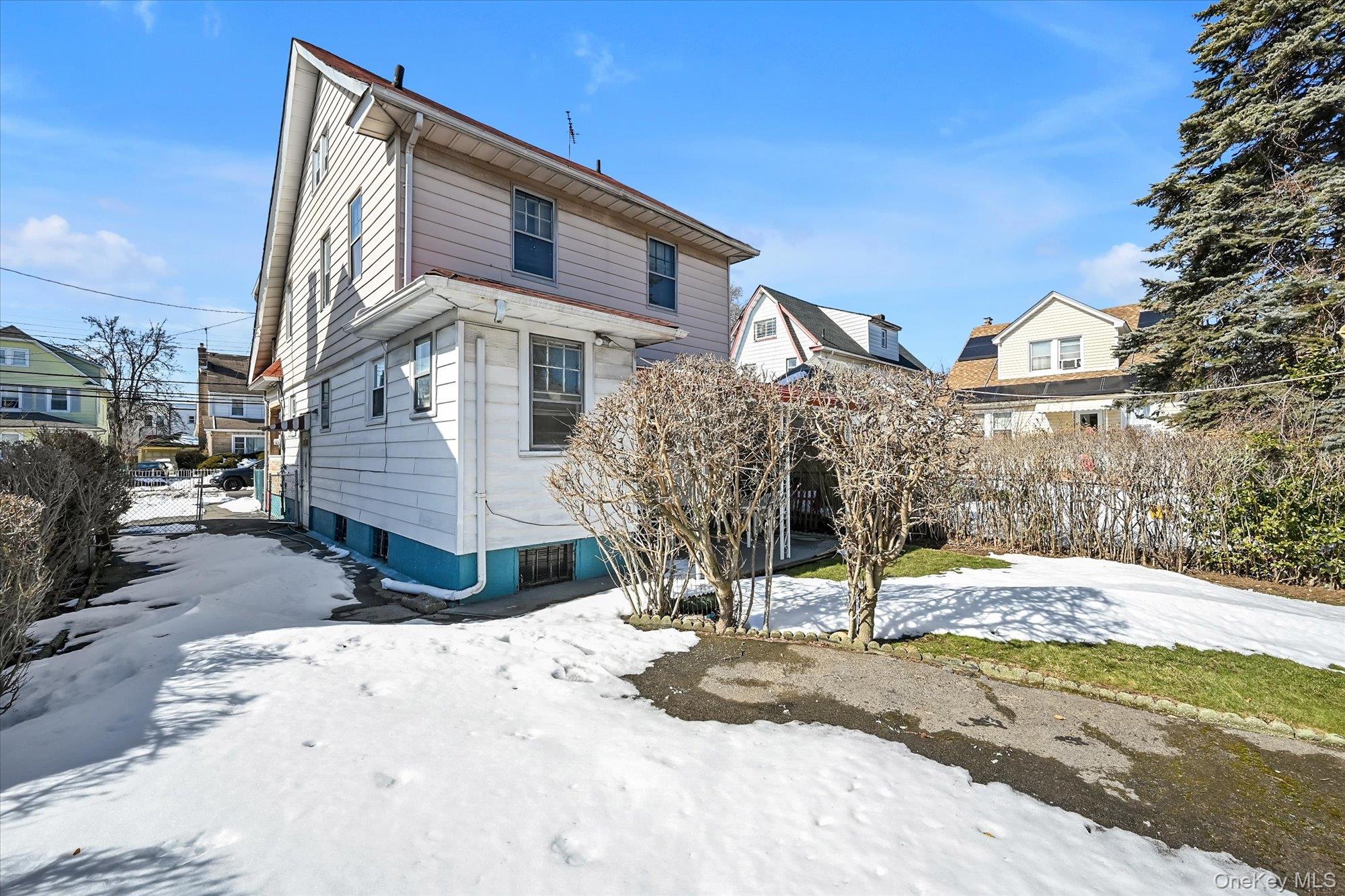 #20 photo, 109-11 207th Street, Queens Village , NY 11429