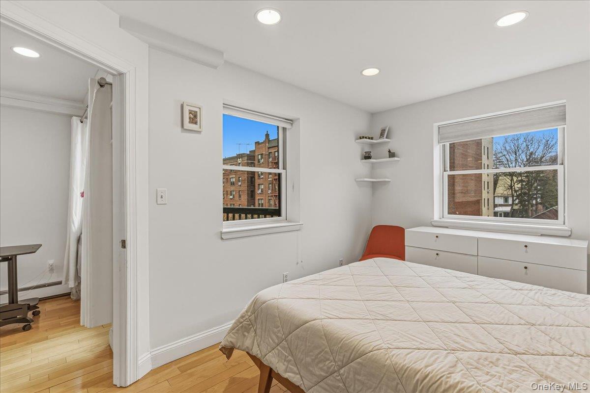 #13 photo, 83-71 116th Street, Kew Gardens , NY 11418