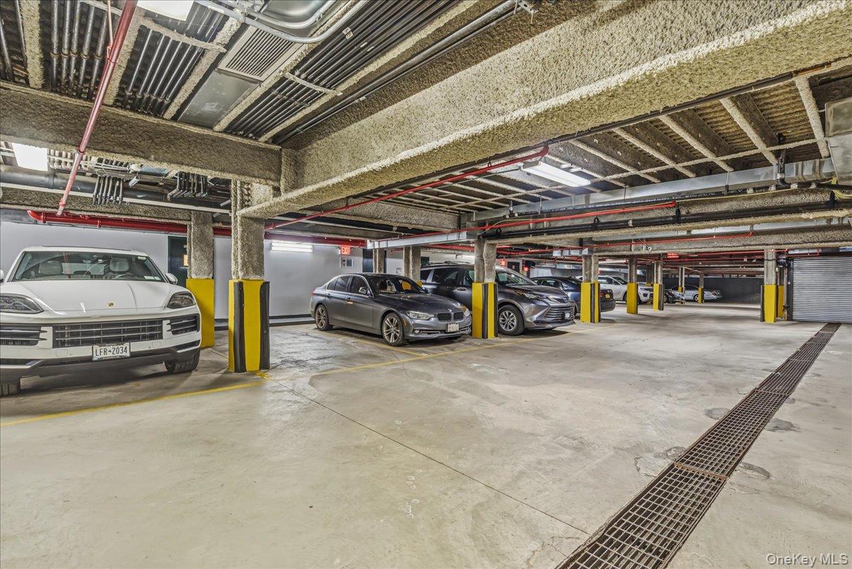 #17 photo, 83-71 116th Street, Kew Gardens , NY 11418