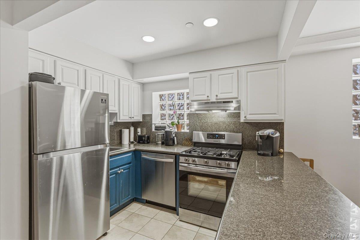 #6 photo, 83-71 116th Street, Kew Gardens , NY 11418